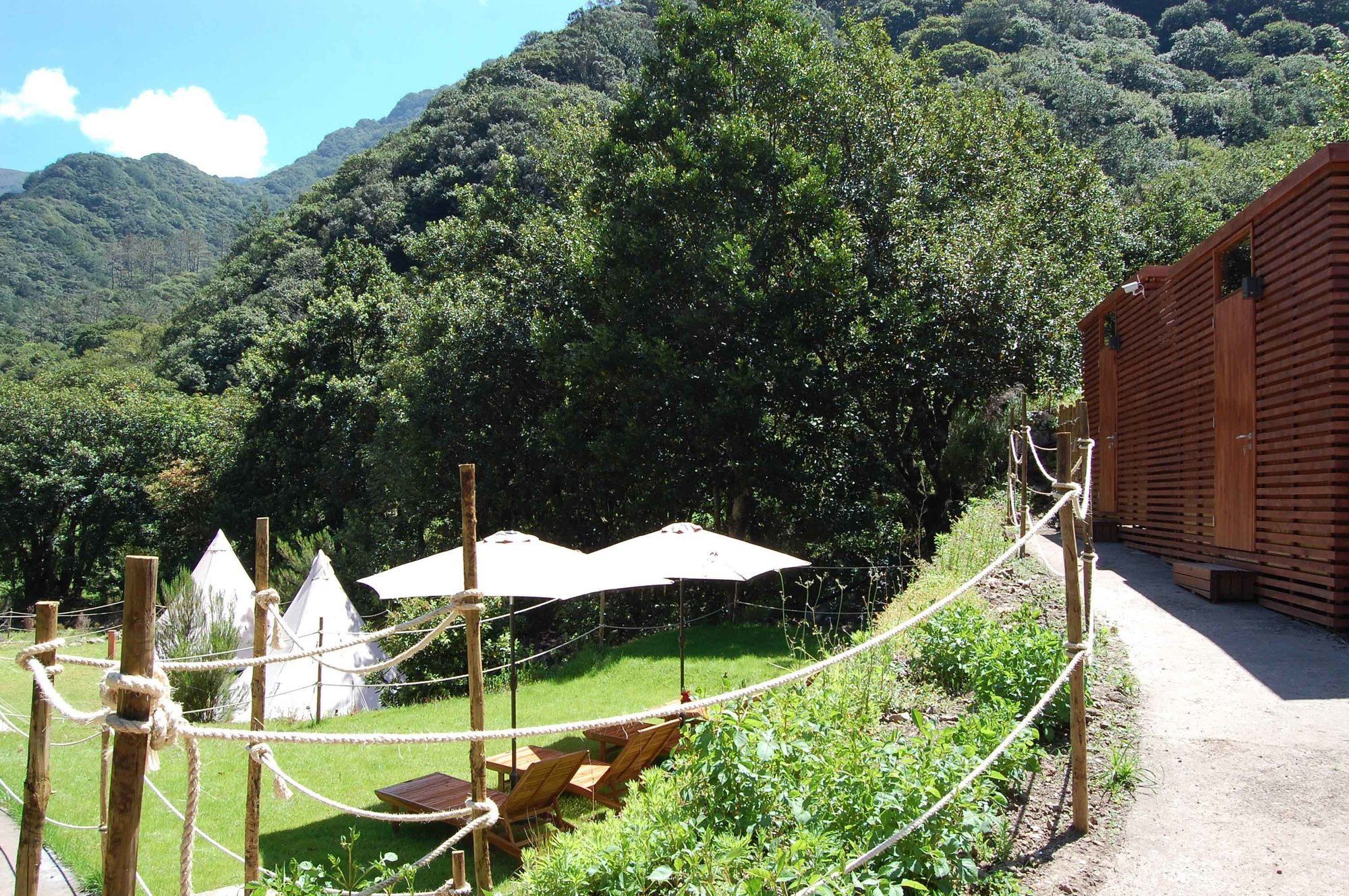 Nature Inn Madeira - Glamping Порту-Мониш Экстерьер фото